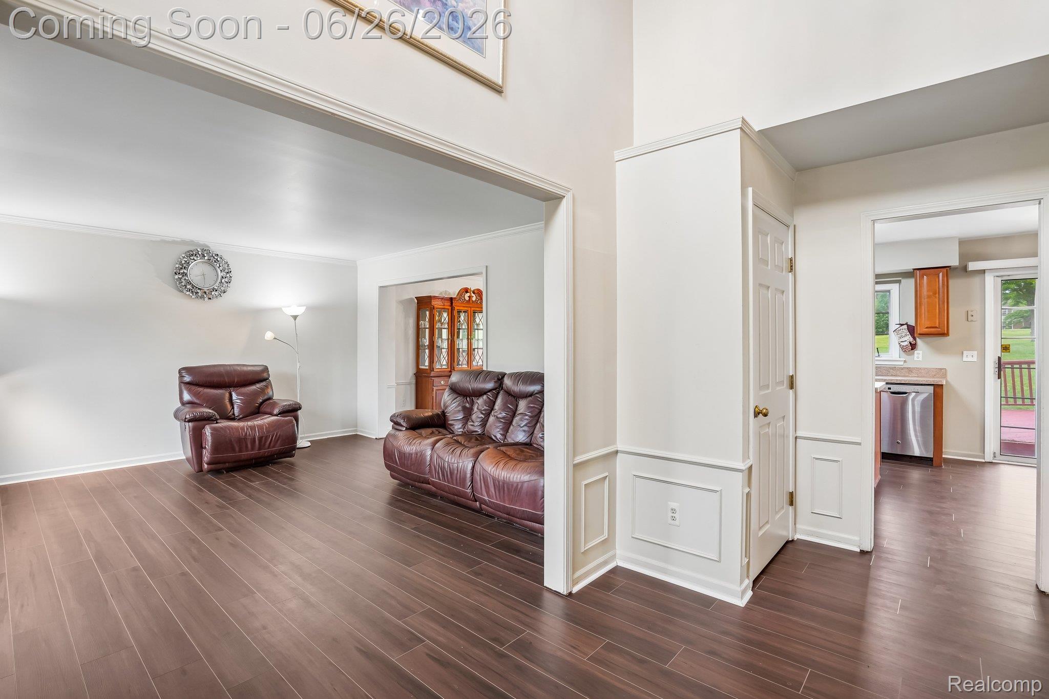 1687 Grandview Drive Rochester, MI 48306 - Photo 16 of 45 View from foyer