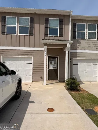 $239,900 | 117 Village Green Drive Northwest, Adairsville, GA 30103