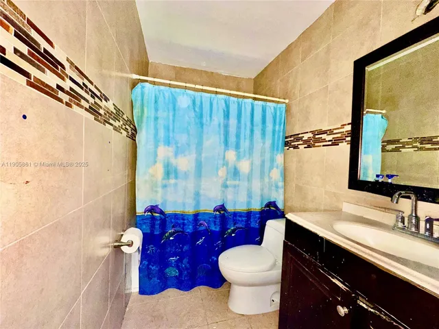 $435,000 | 51 Northwest 161st Street, Miami, FL 33169