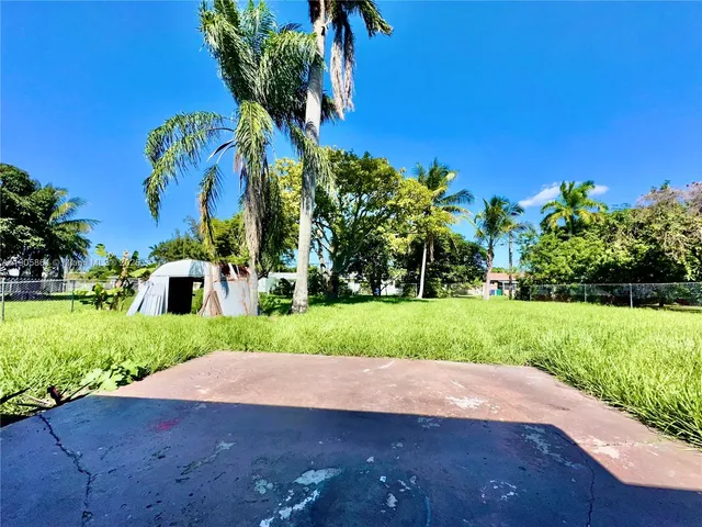 $435,000 | 51 Northwest 161st Street, Miami, FL 33169