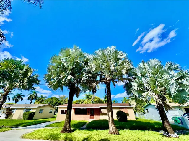 $435,000 | 51 Northwest 161st Street, Miami, FL 33169