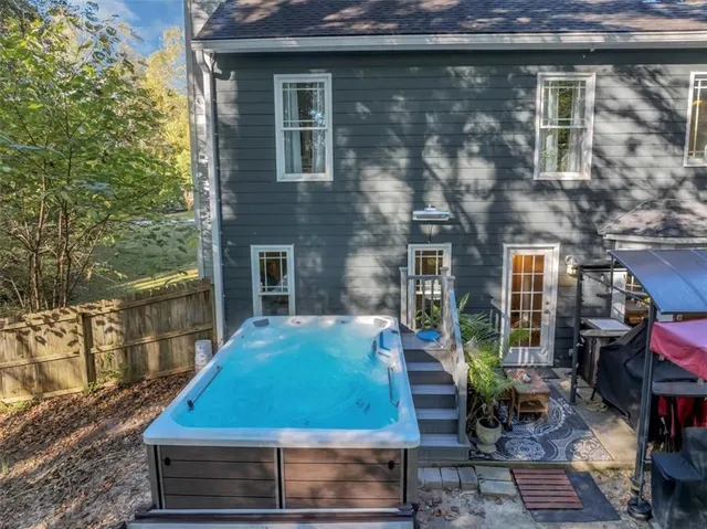 a view of street with sitting area