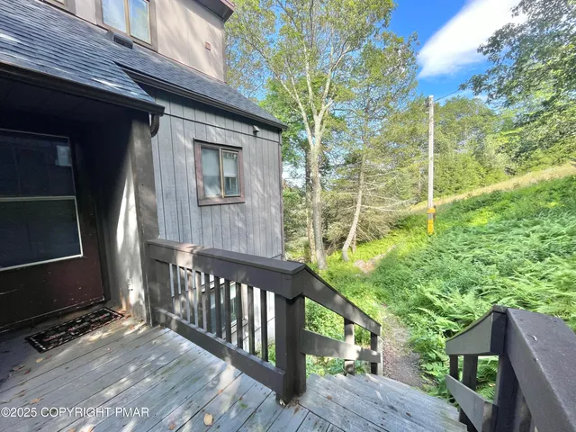 $2,000 | 186 Sunbird Way, Tannersville, PA 18372