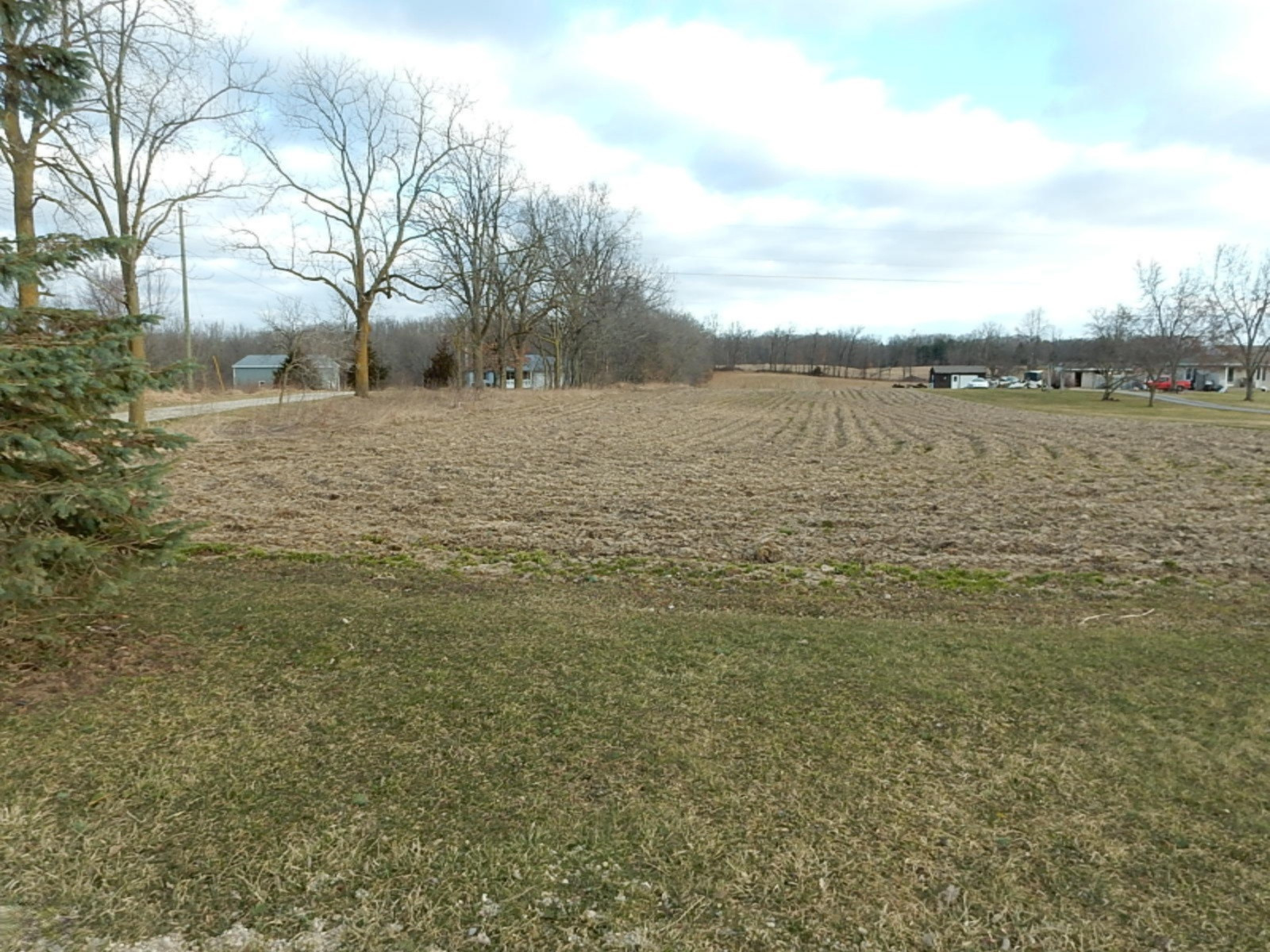 10023 Towner Road Portland, MI 48875 - Photo 2 of 18 DSCN3967