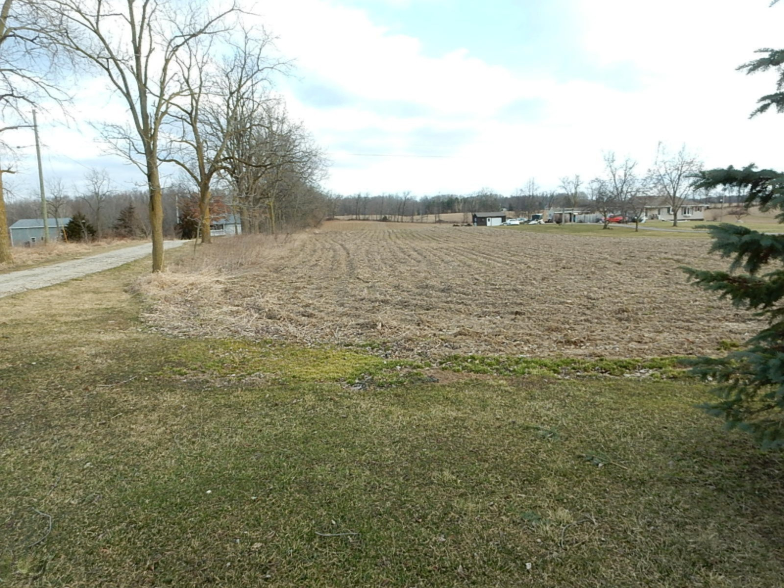 10023 Towner Road Portland, MI 48875 - Photo 3 of 18 DSCN3968