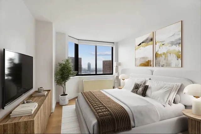 $7,695 | 345 East 94th Street, Unit 15A | Upper East Side