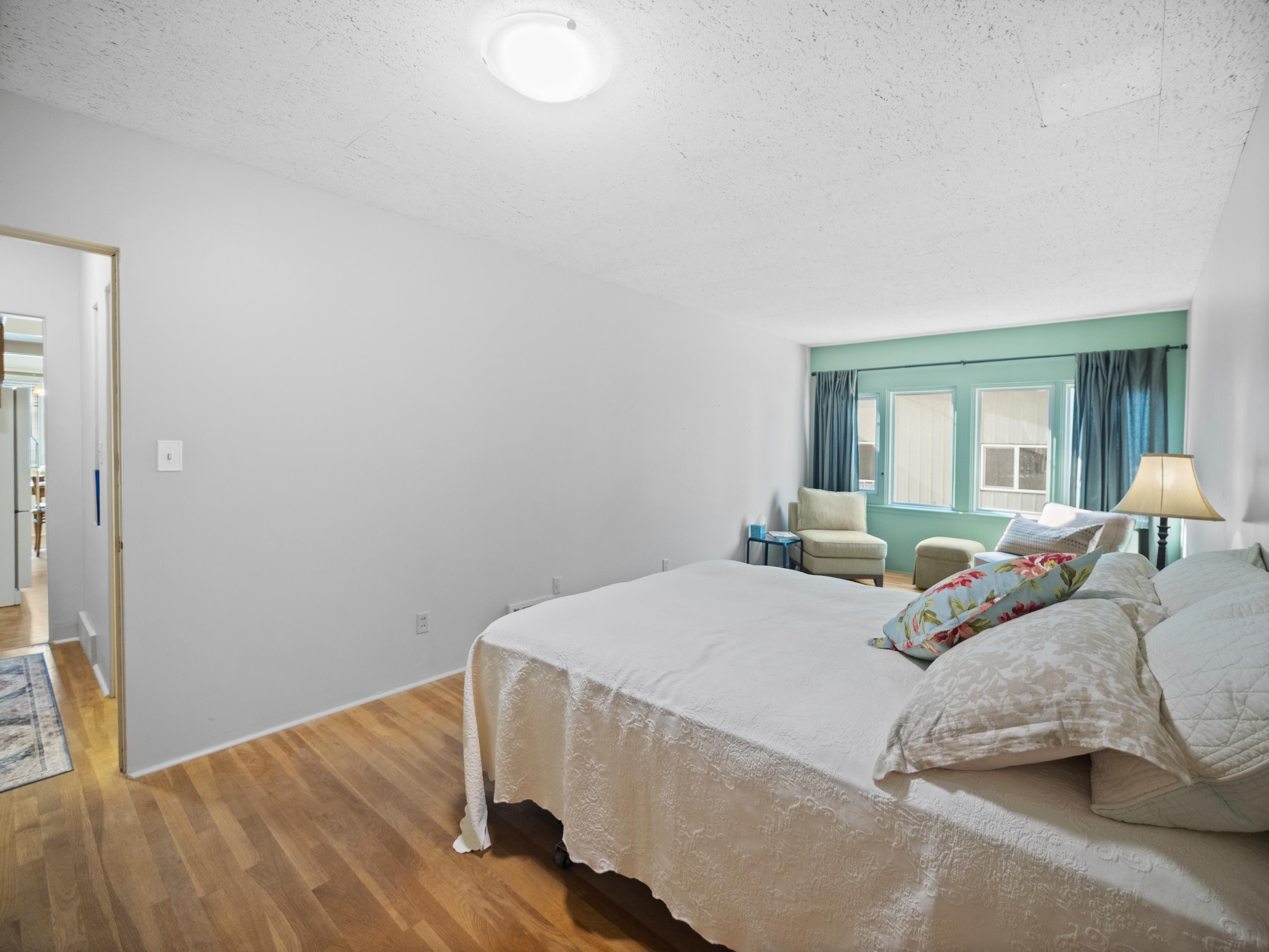 904 East 40th Avenue Spokane, WA 99203 - Photo 13 of 40