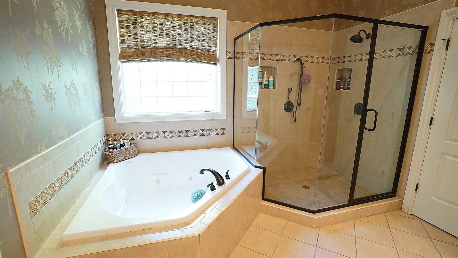 1129 Devlin Court Raleigh, NC 27614 - Photo 28 of 63 Master Bath/Spa