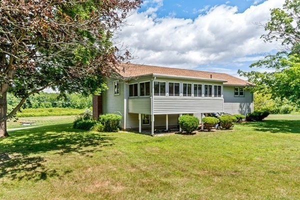 108 Gilbert Road Southampton, MA 01073 - Photo 4 of 39