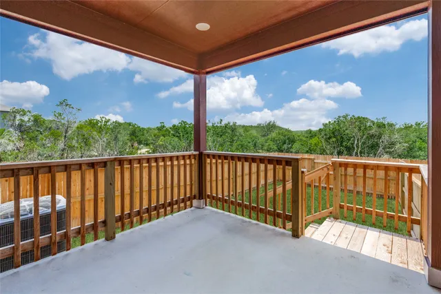 $950,000 | 721 Ryan Crossing, San Antonio, TX 78253