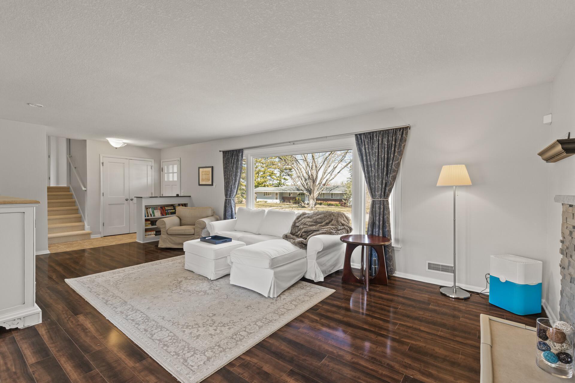 5504 McGuire Road Edina, MN 55439 - Photo 16 of 47