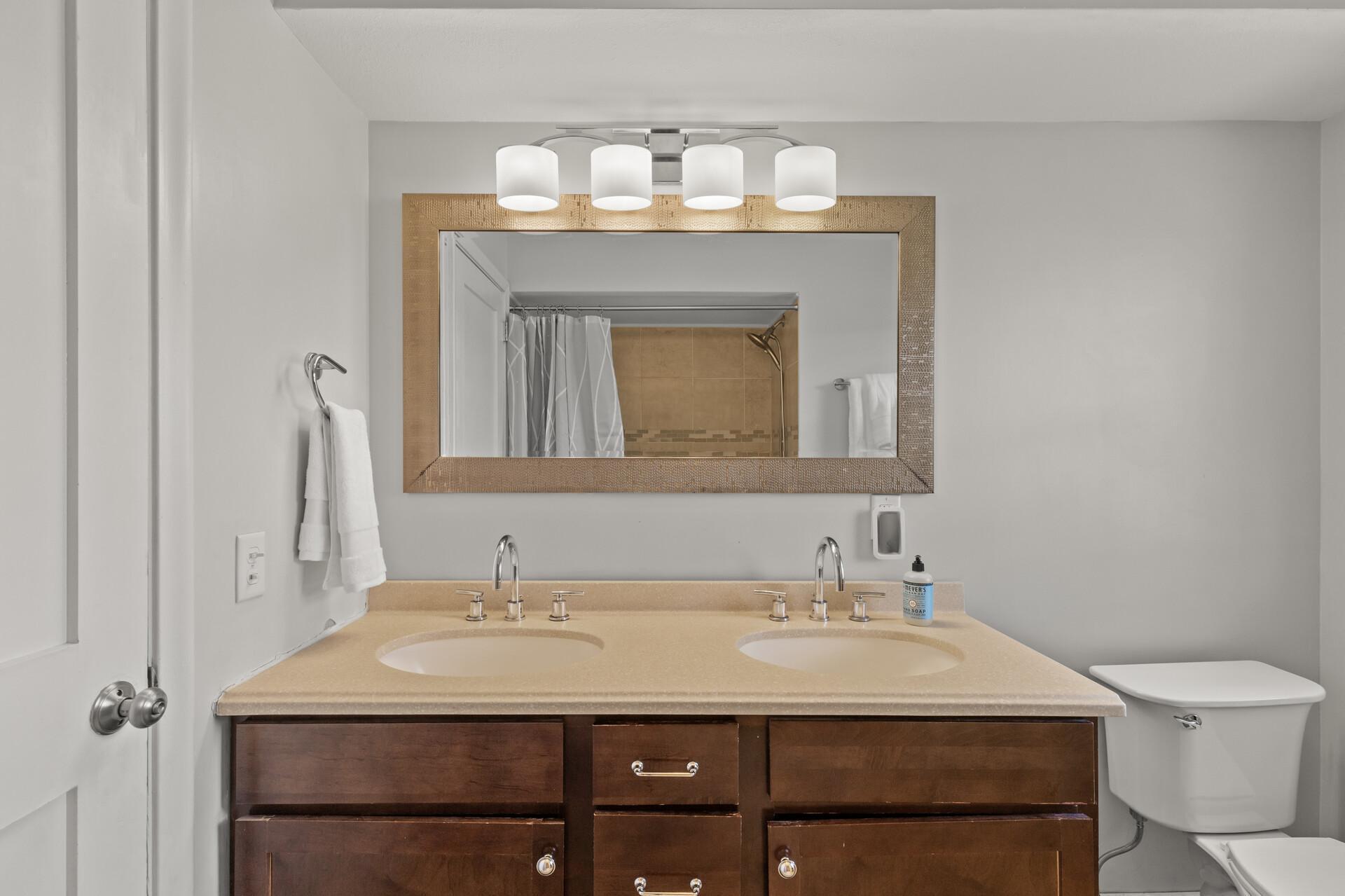 5504 McGuire Road Edina, MN 55439 - Photo 31 of 47