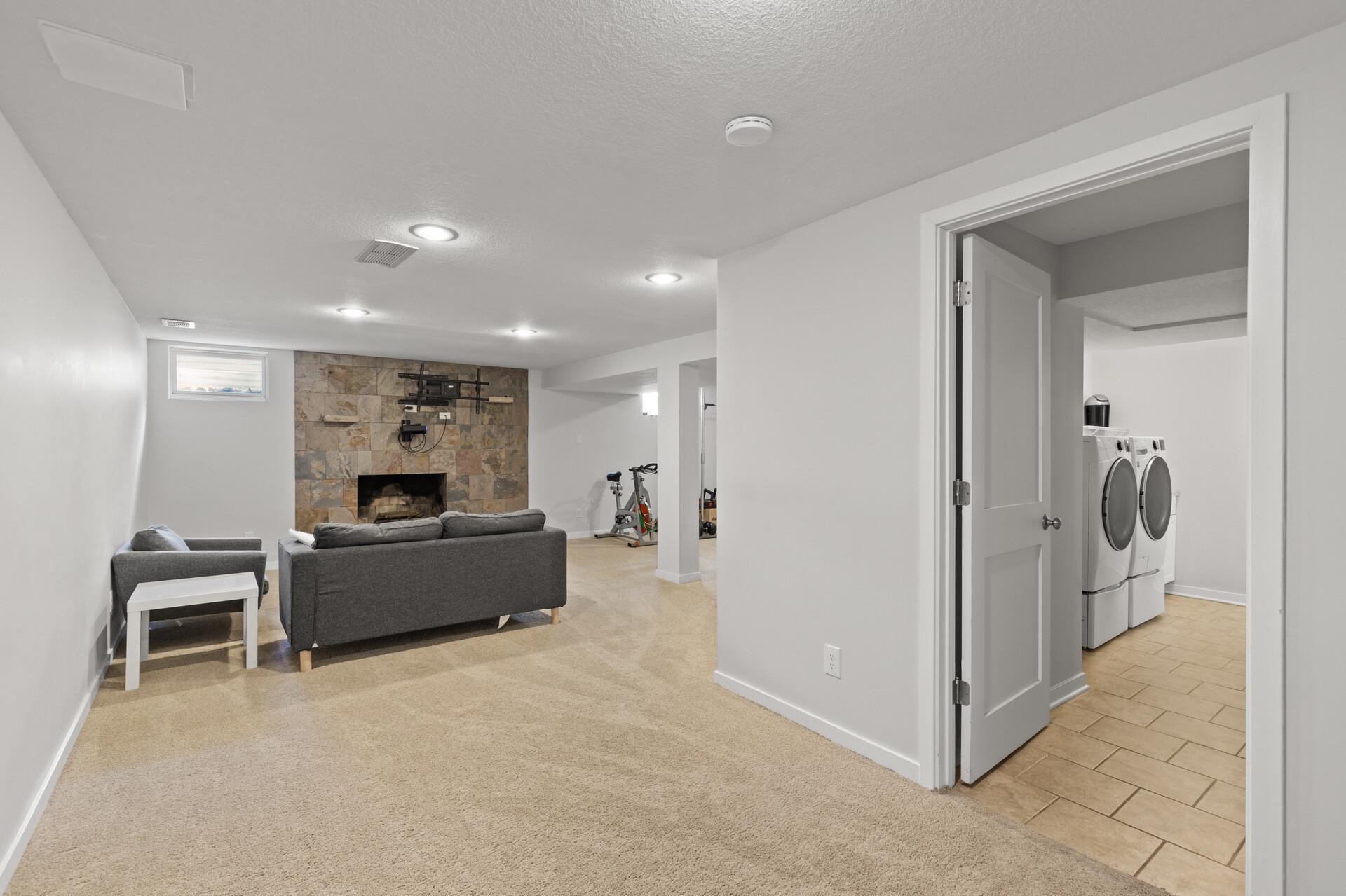 5504 McGuire Road Edina, MN 55439 - Photo 36 of 47