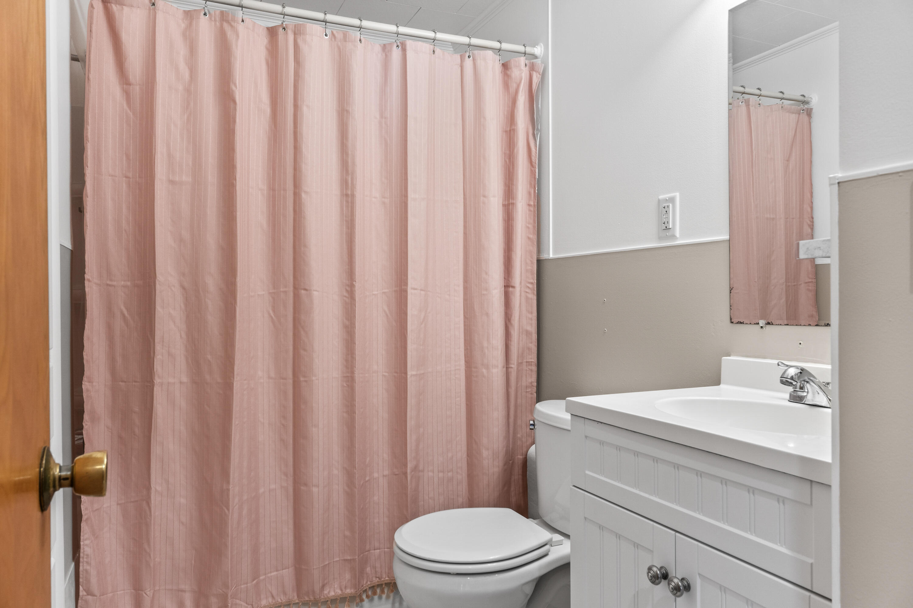 2 Hudon Road Lisbon, ME 04250 - Photo 29 of 47 Bathroom