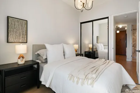 $895,000 | 1001 Pine Street, Unit 1402, San Francisco, CA 94109
