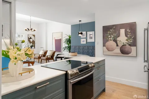 $895,000 | 1001 Pine Street, Unit 1402, San Francisco, CA 94109