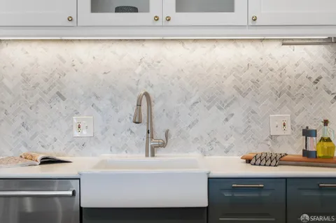 $895,000 | 1001 Pine Street, Unit 1402, San Francisco, CA 94109