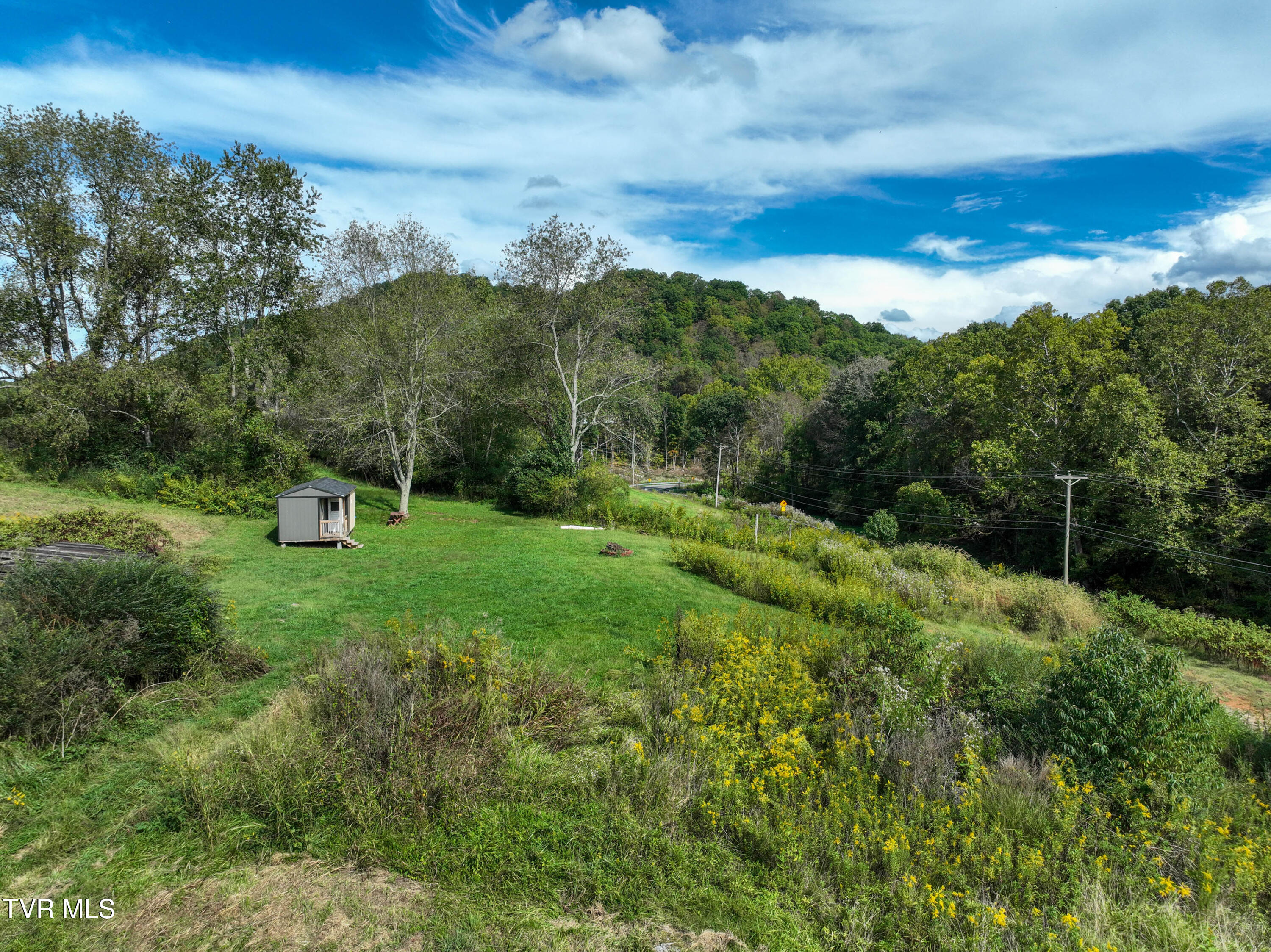21527 Campground Road Bristol, VA 24202 - Photo 2 of 33 21527 Campground Rd Drone G UNIT