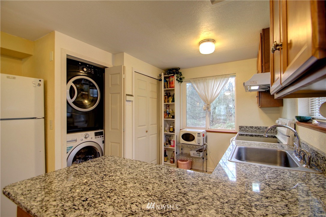 8255 Chilliwack Road Blaine, WA 98230 - Photo 6 of 24 Gallery Image 6