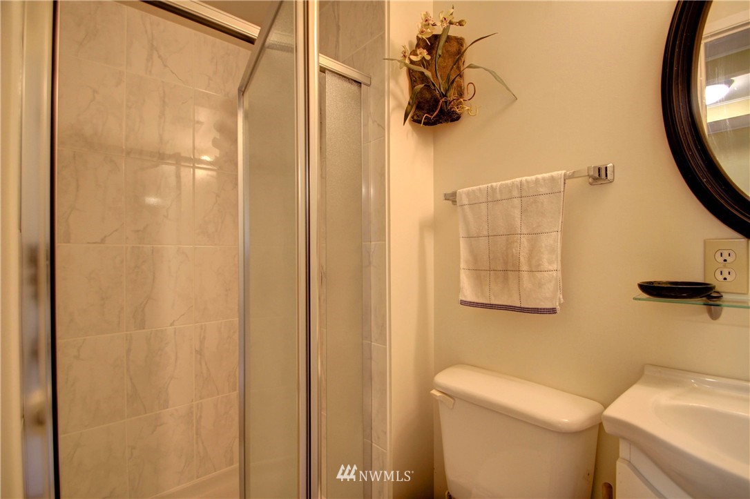 8255 Chilliwack Road Blaine, WA 98230 - Photo 9 of 24 Gallery Image 9