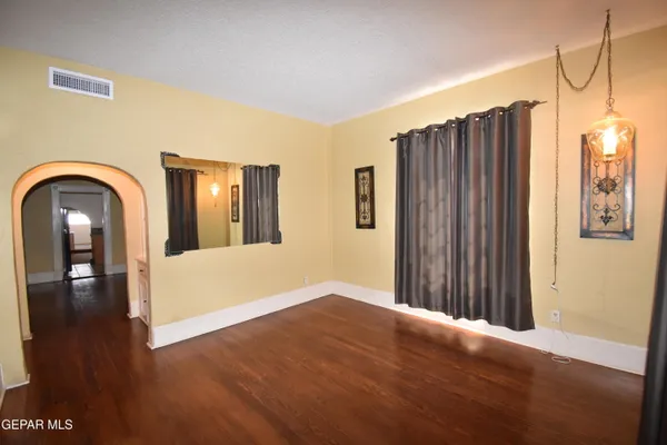 $275,000 | 3608 Douglas Avenue, El Paso, TX 79903