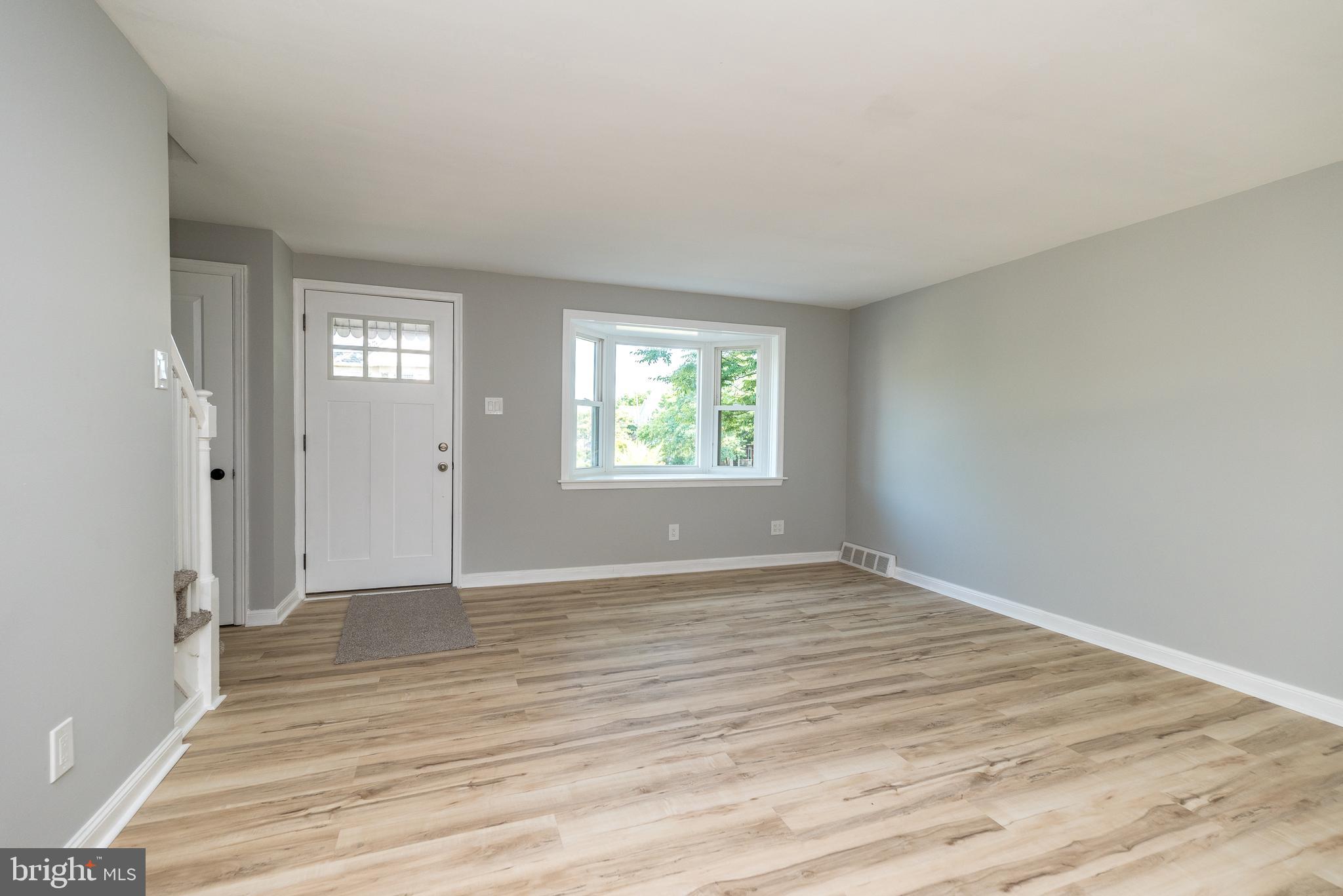 215 Ridge Street Lansdale, PA 19446 - Photo 11 of 28 Living room