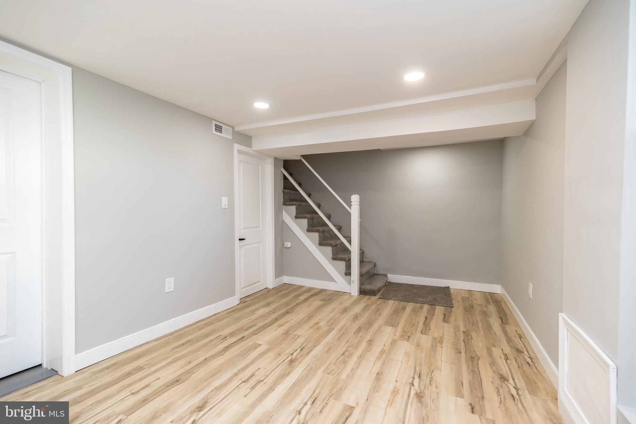 215 Ridge Street Lansdale, PA 19446 - Photo 14 of 28 Family room