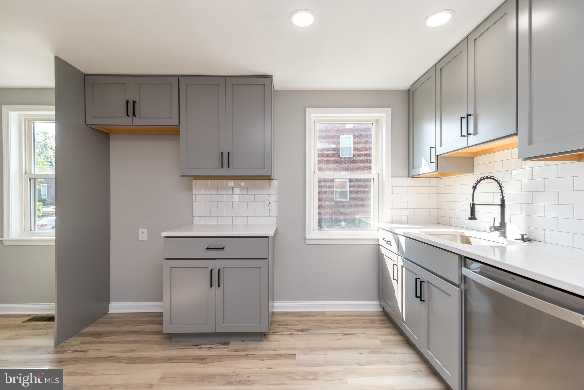 215 Ridge Street Lansdale, PA 19446 - Photo 4 of 28 Kitchen