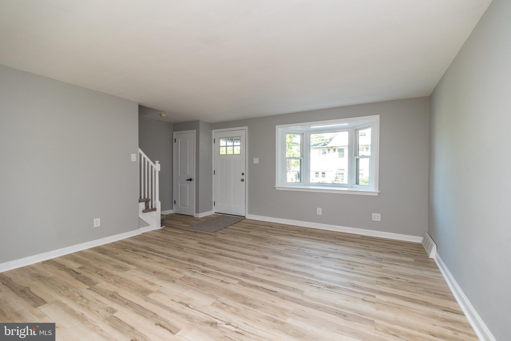 215 Ridge Street Lansdale, PA 19446 - Photo 10 of 28 Living room