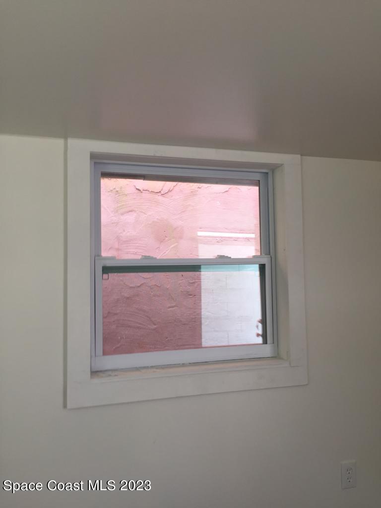 2206 Irwin Street, Unit STUDIO Melbourne, FL 32901 - Photo 11 of 13 538f3185-5090-4515-8d63-38a083737523