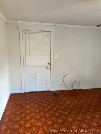 $89,999 | 2621 South Alexander Street, Lexington, IN 47138