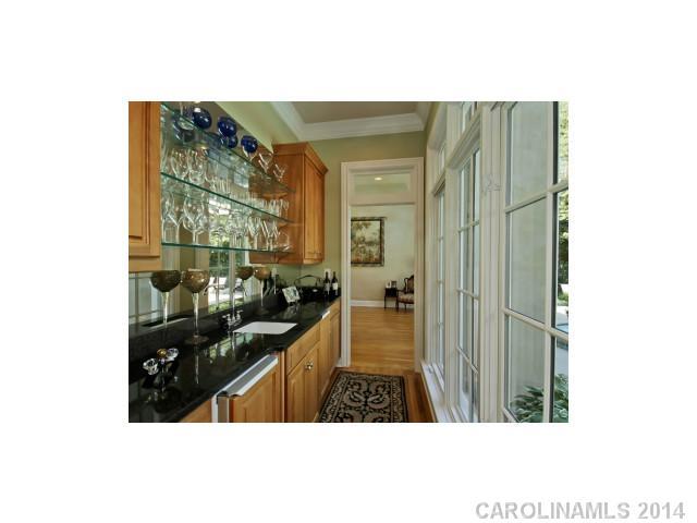 18804 Windy Point Drive Cornelius, NC 28031 - Photo 5 of 12 a view of a living room with bathroom