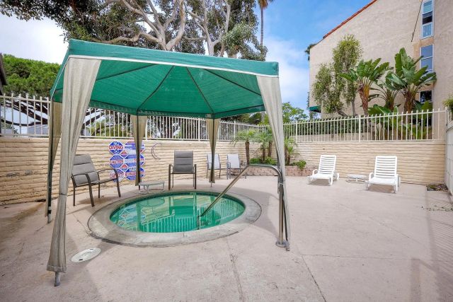 a view of parking area