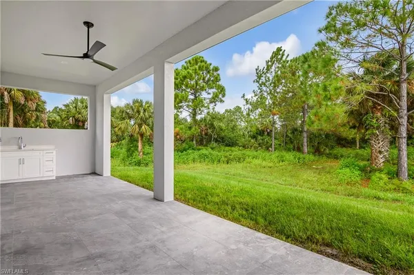 $3,900 | 791 14th Street Northeast, Naples, FL 34120