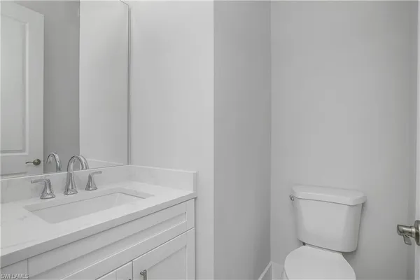 $3,900 | 791 14th Street Northeast, Naples, FL 34120