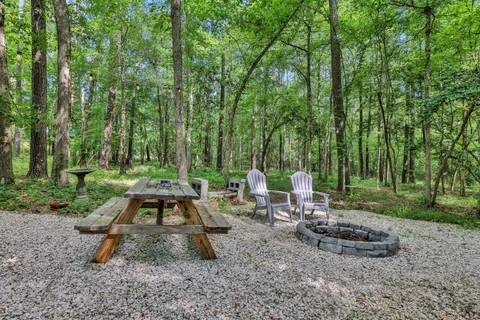 $235,000 | 275 Fairview East, Livingston, TX 77351