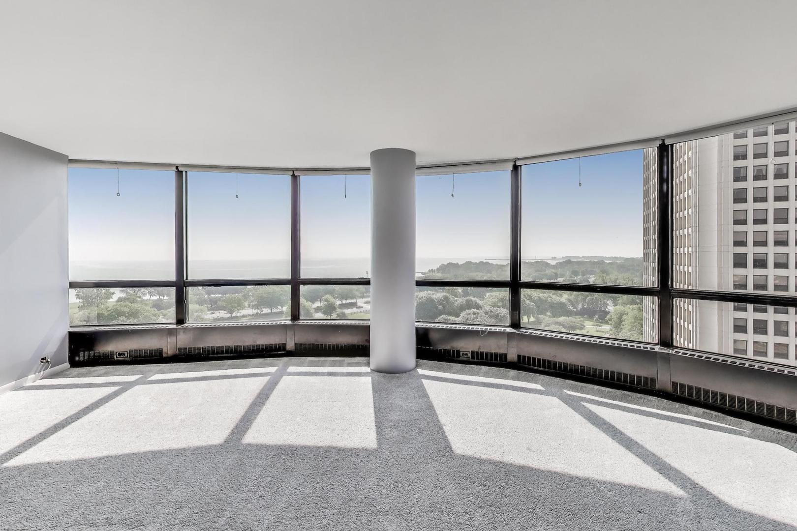5415 North Sheridan Road, Unit 1401 Chicago, IL 60640 - Photo 13 of 46 a view of a large room with windows
