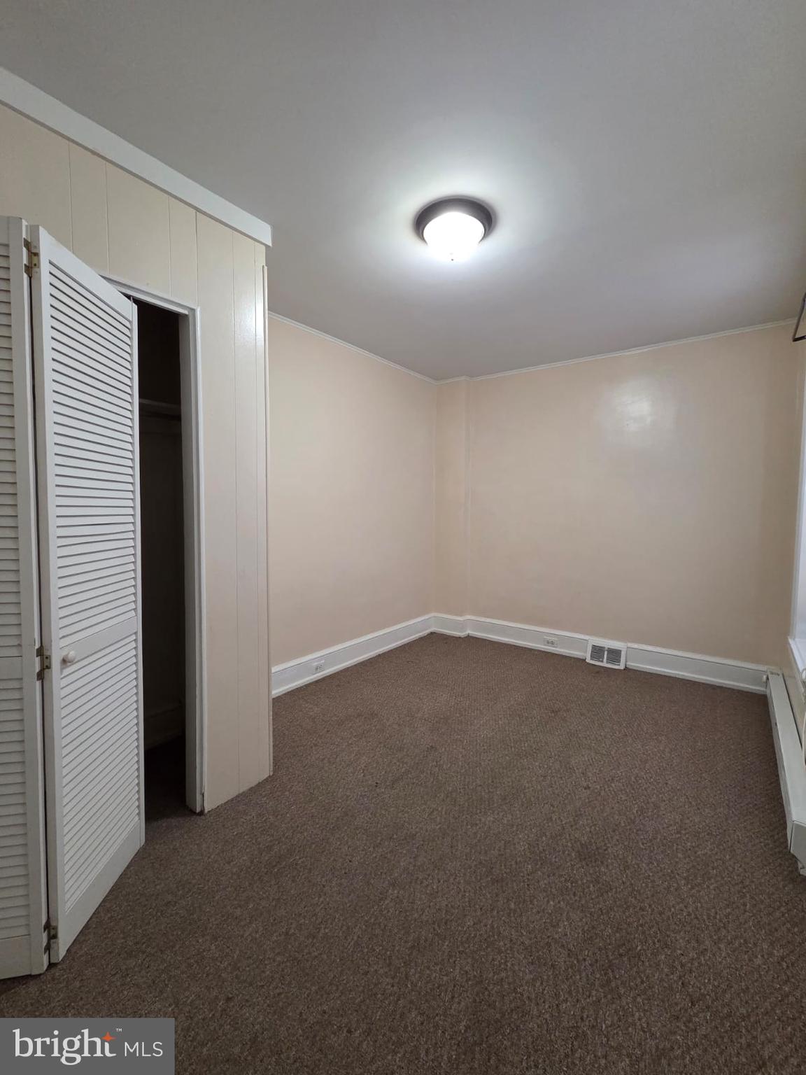 537 Windsor Street Reading, PA 19601 - Photo 11 of 16