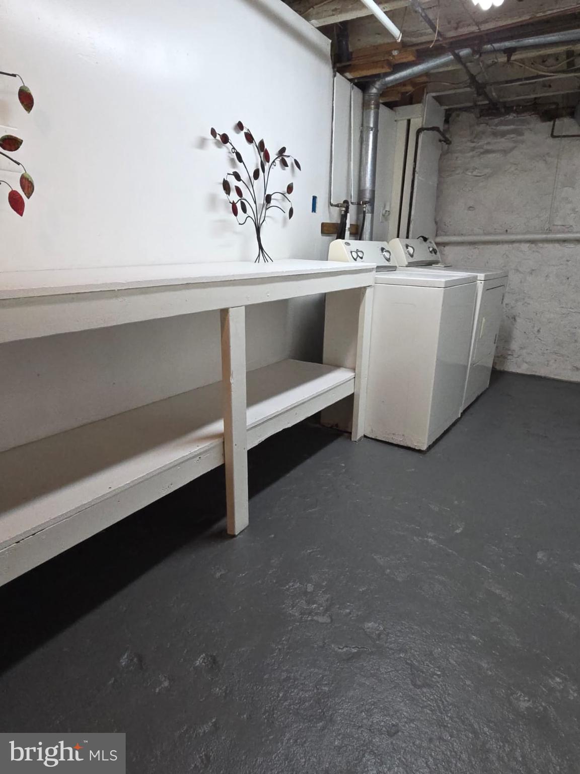 537 Windsor Street Reading, PA 19601 - Photo 14 of 16