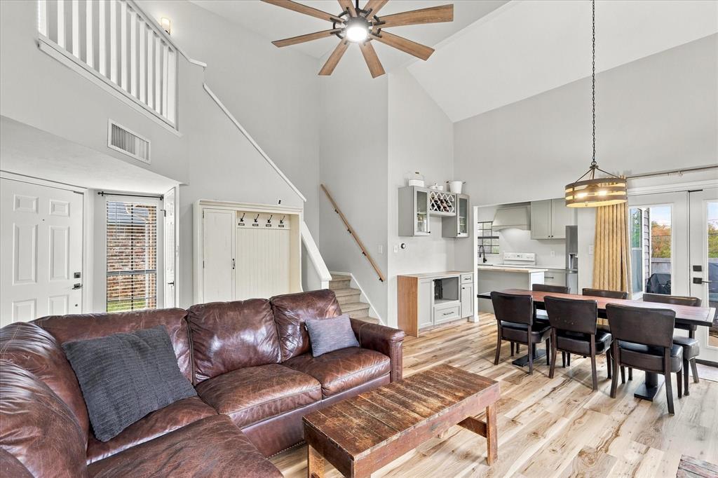 3136 Harbinger Lane Dallas, TX 75287 - Photo 10 of 35 Gallery Image 10