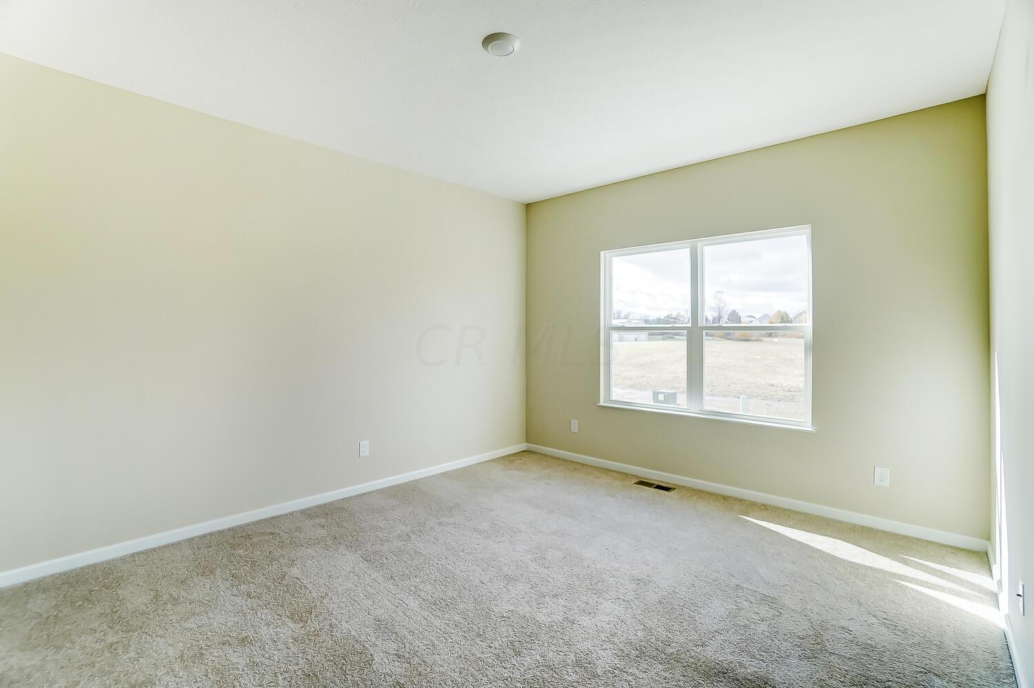 325 Blue Ridge Ostrander, OH 43061 - Photo 8 of 10 Chatham-Cali Bed1