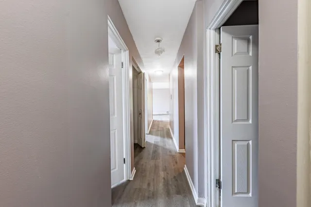 $149,999 | 9516 Kildare Avenue, Unit 2N, Oak Lawn, IL 60453