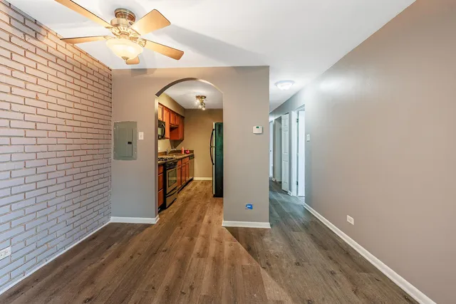 $149,999 | 9516 Kildare Avenue, Unit 2N, Oak Lawn, IL 60453