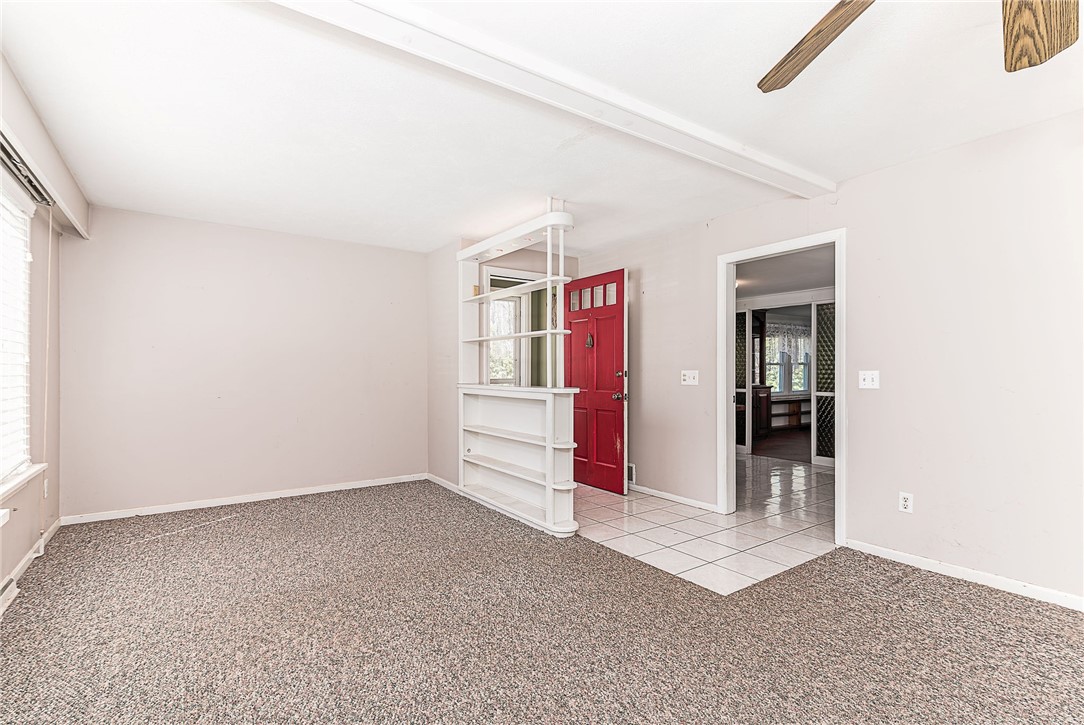 243 South Woody Hill Road Westerly, RI 02891 - Photo 11 of 48