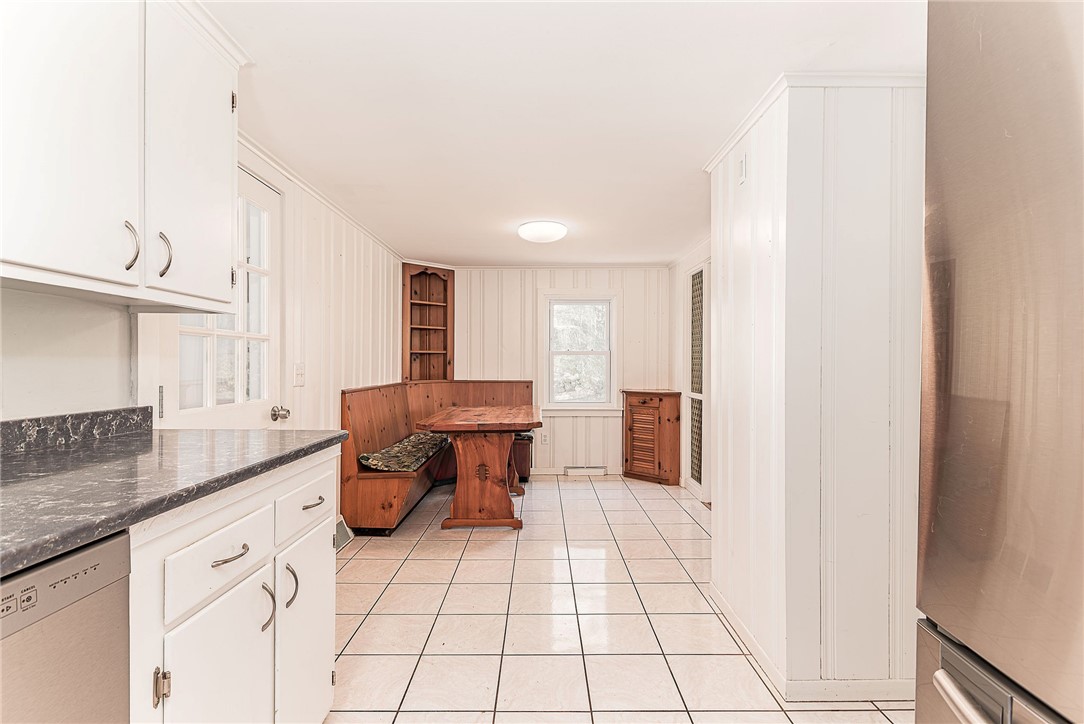 243 South Woody Hill Road Westerly, RI 02891 - Photo 19 of 48