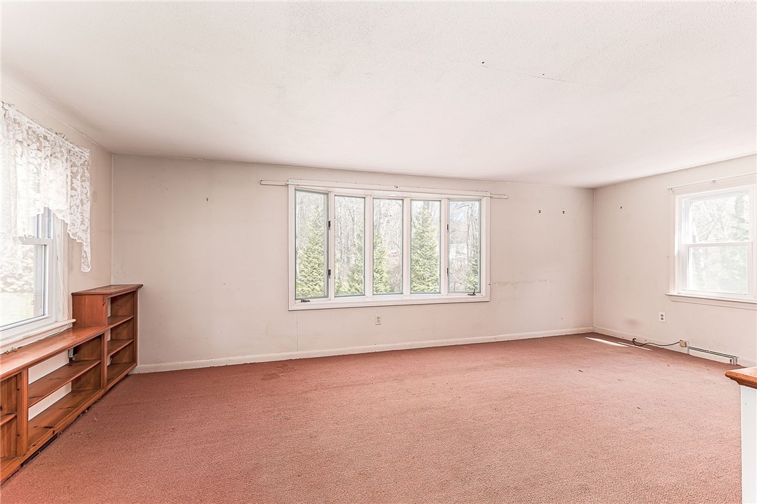 243 South Woody Hill Road Westerly, RI 02891 - Photo 21 of 48