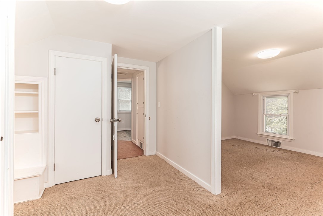 243 South Woody Hill Road Westerly, RI 02891 - Photo 27 of 48