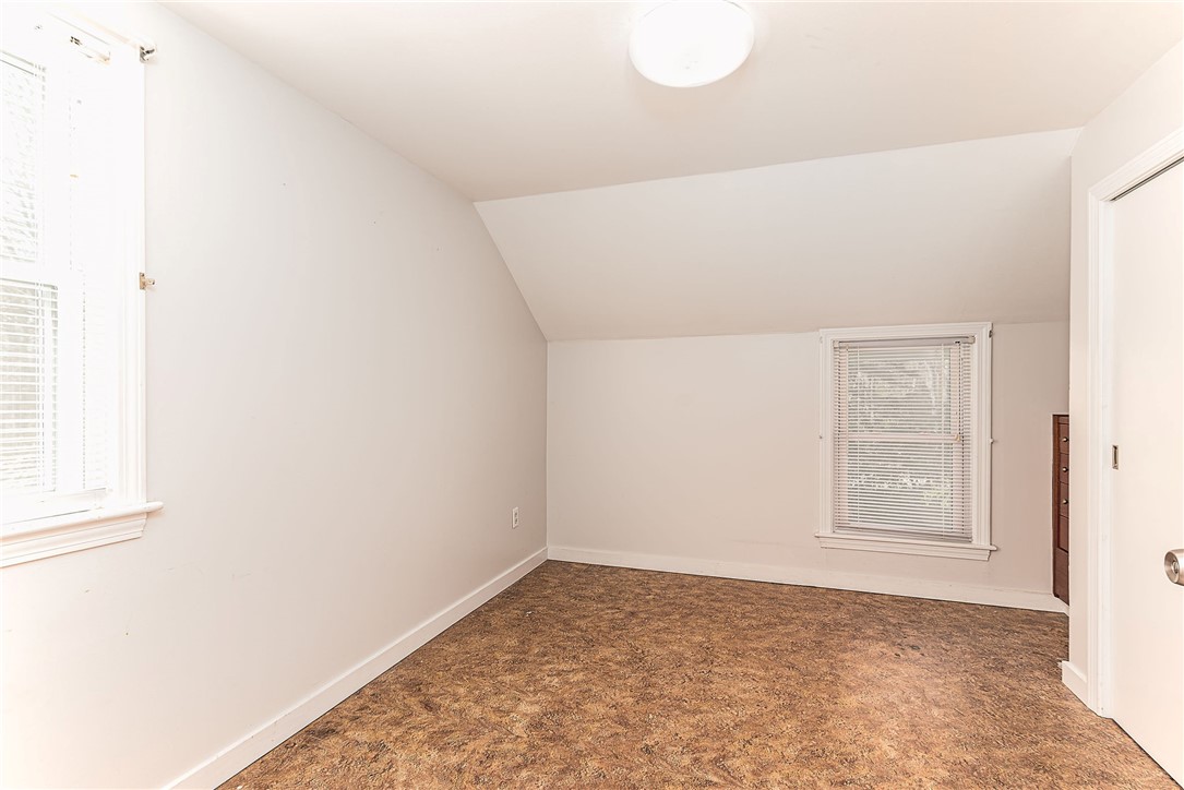 243 South Woody Hill Road Westerly, RI 02891 - Photo 31 of 48