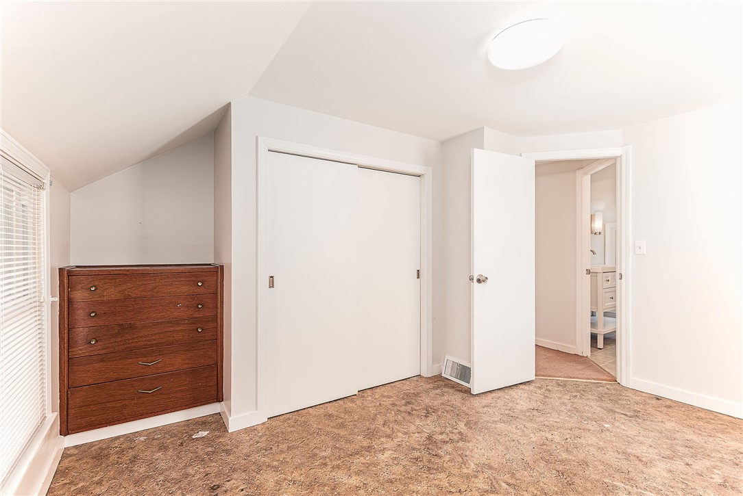 243 South Woody Hill Road Westerly, RI 02891 - Photo 32 of 48