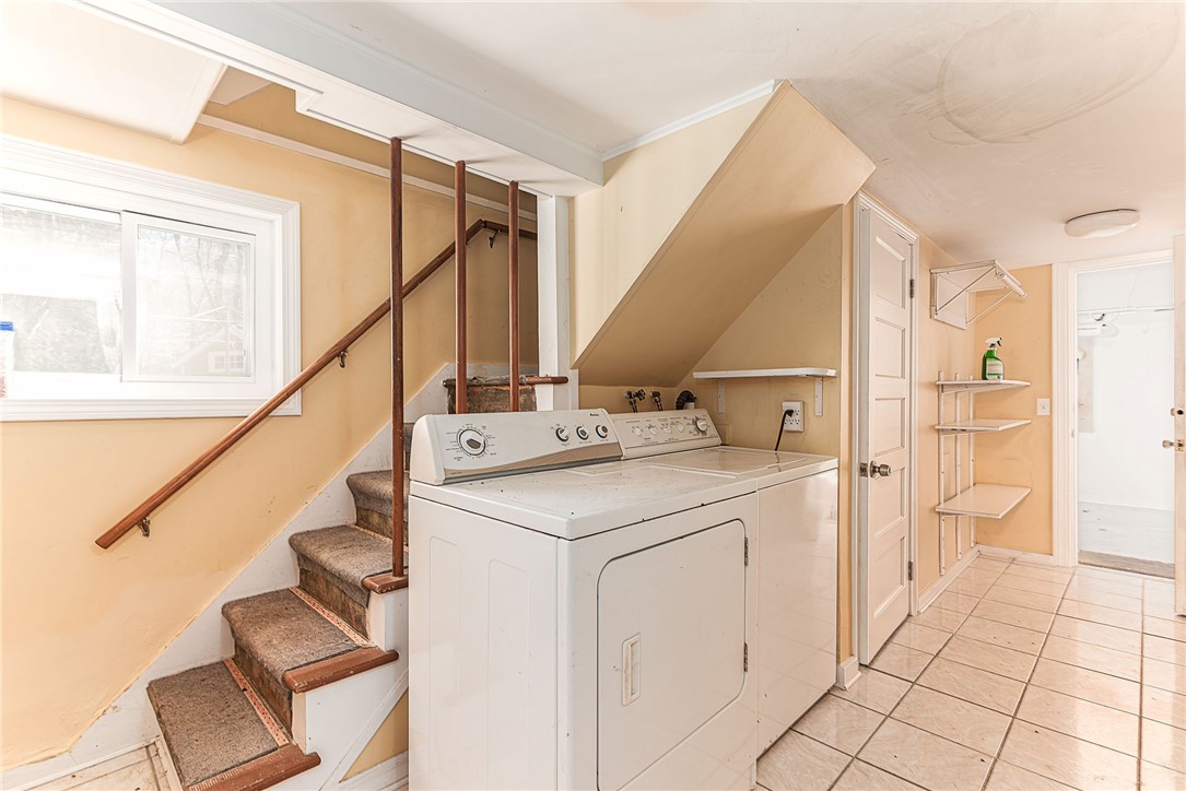 243 South Woody Hill Road Westerly, RI 02891 - Photo 35 of 48